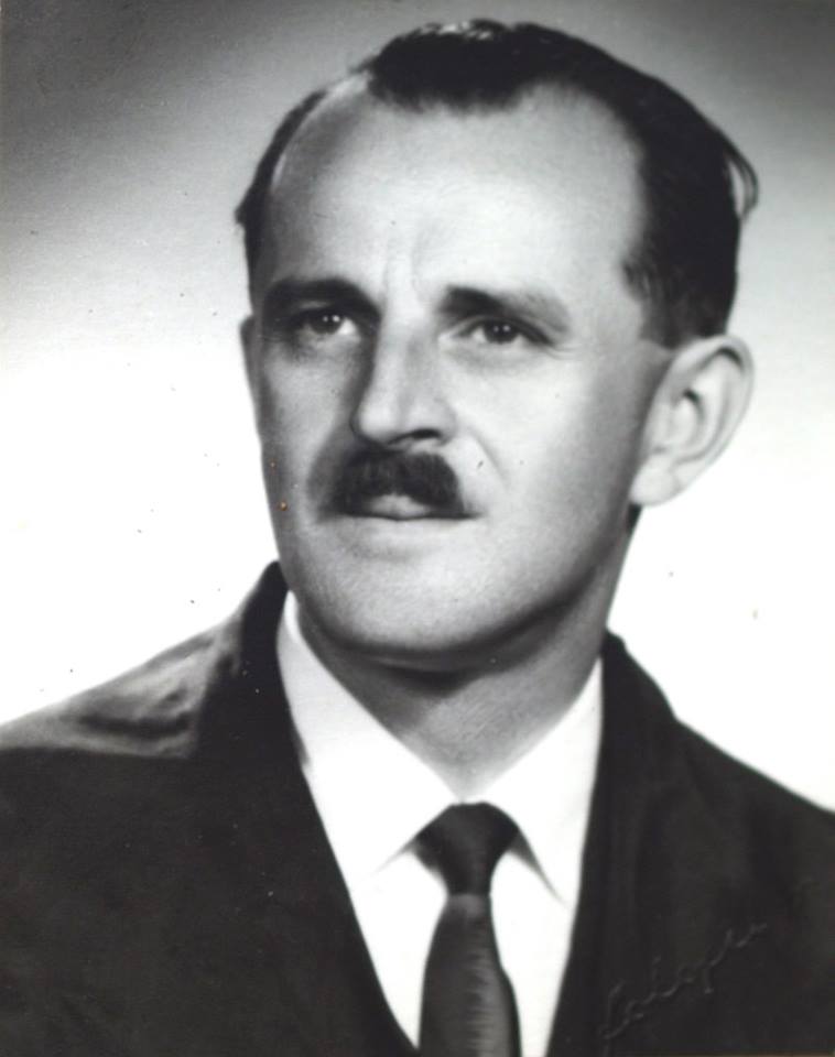 Szab� Dezs�